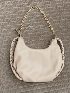 Jen & Co Cream Braided-Handle Shoulder Bag with Gold Chain Accent